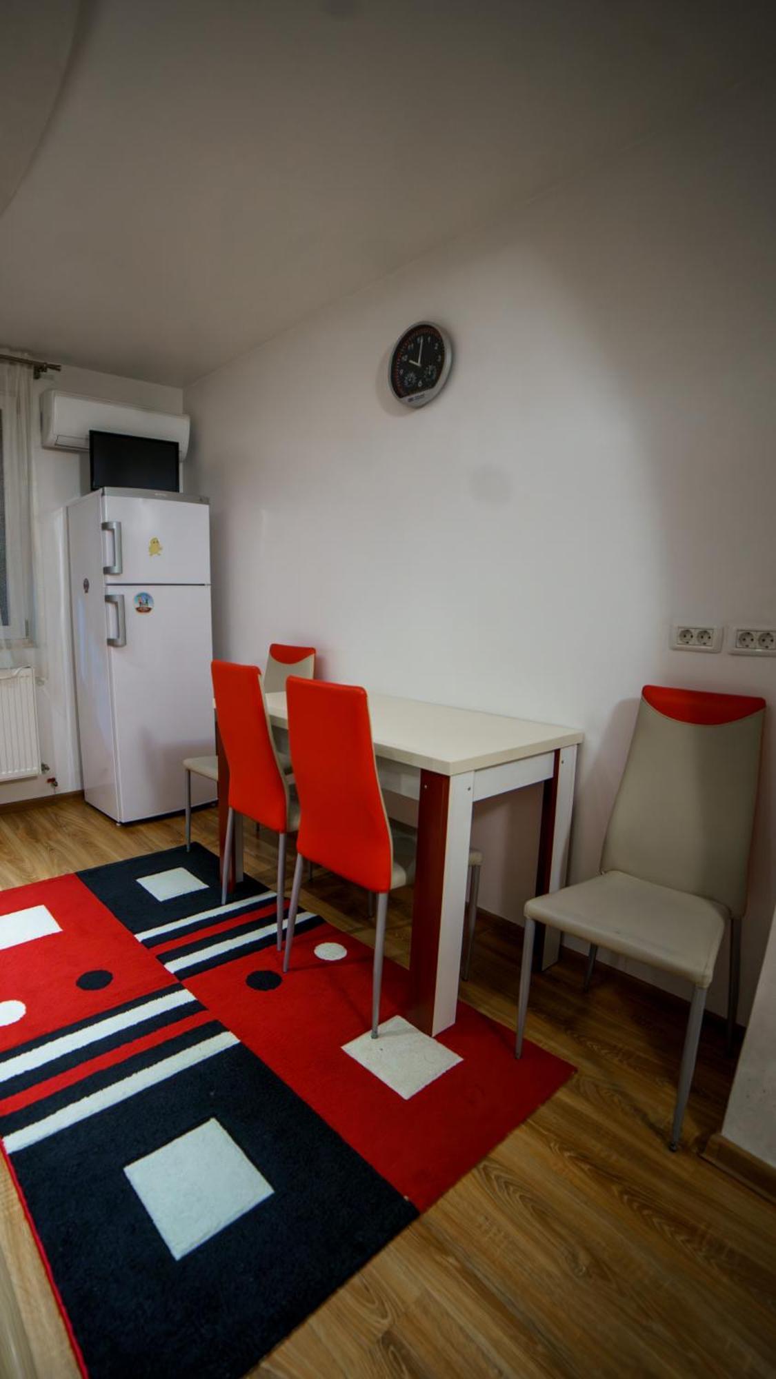Residence Apartments Дева Екстериор снимка
